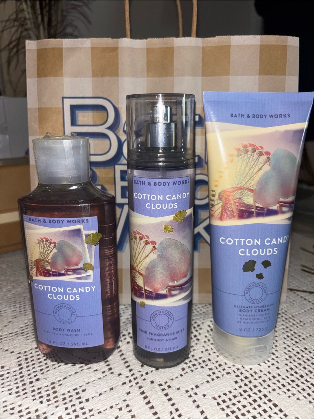 (2026) Bath & Body Works Cotton Candy Clouds Body Wash & Cream Set